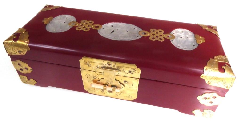 Oriental lacquer box